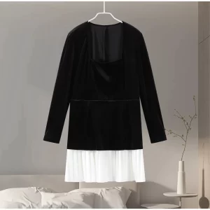 Elegant Velvet Square Collar Mini Dress for Women - Solid Long Sleeve Pleated Hem Partywear