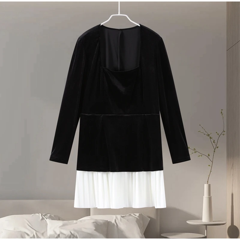 Elegant Velvet Square Collar Mini Dress for Women - Solid Long Sleeve Pleated Hem Partywear